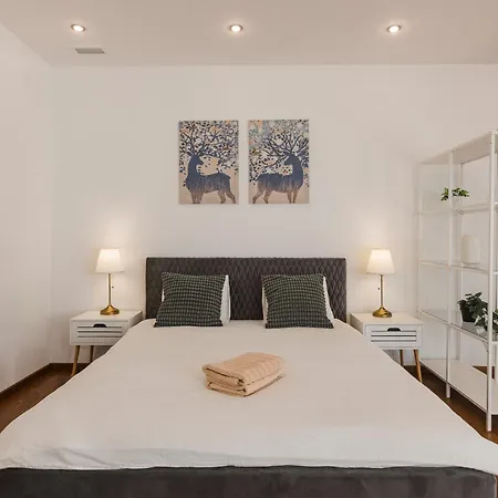 Garden View Apartment